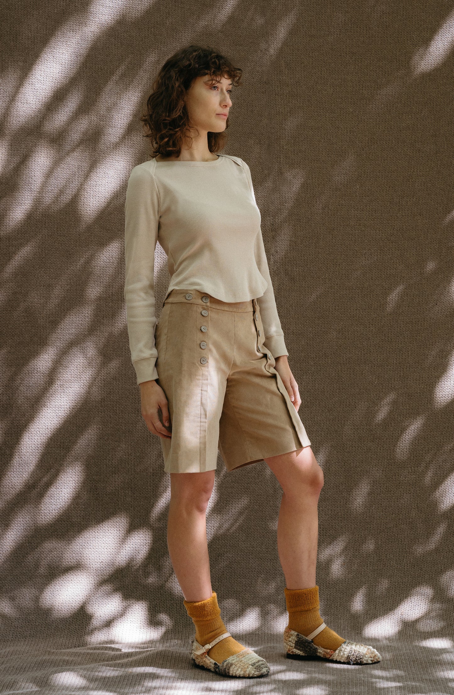 BUTTON-UP SHORTS - SAND