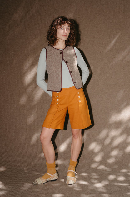 BUTTON-UP SHORTS - MAPLE